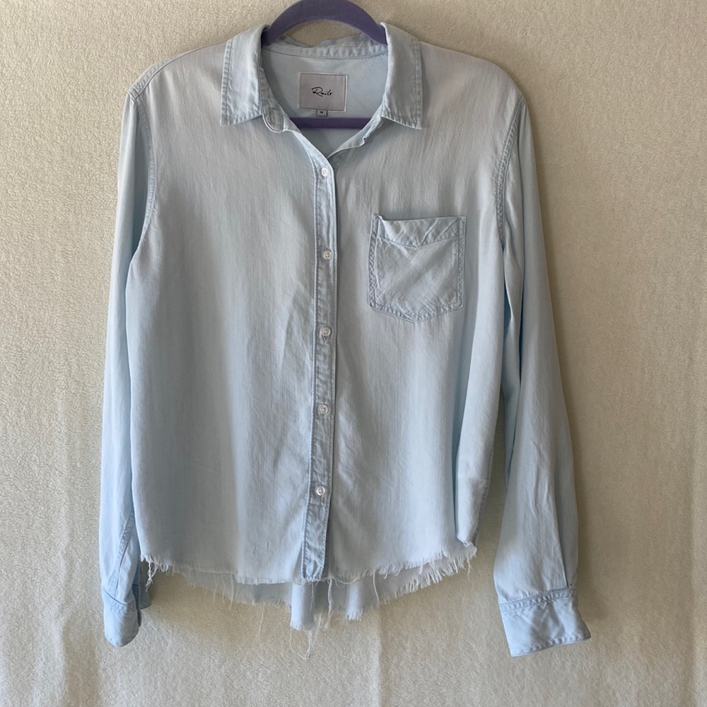 Rails long sleeve light blue button down top frayed hem M